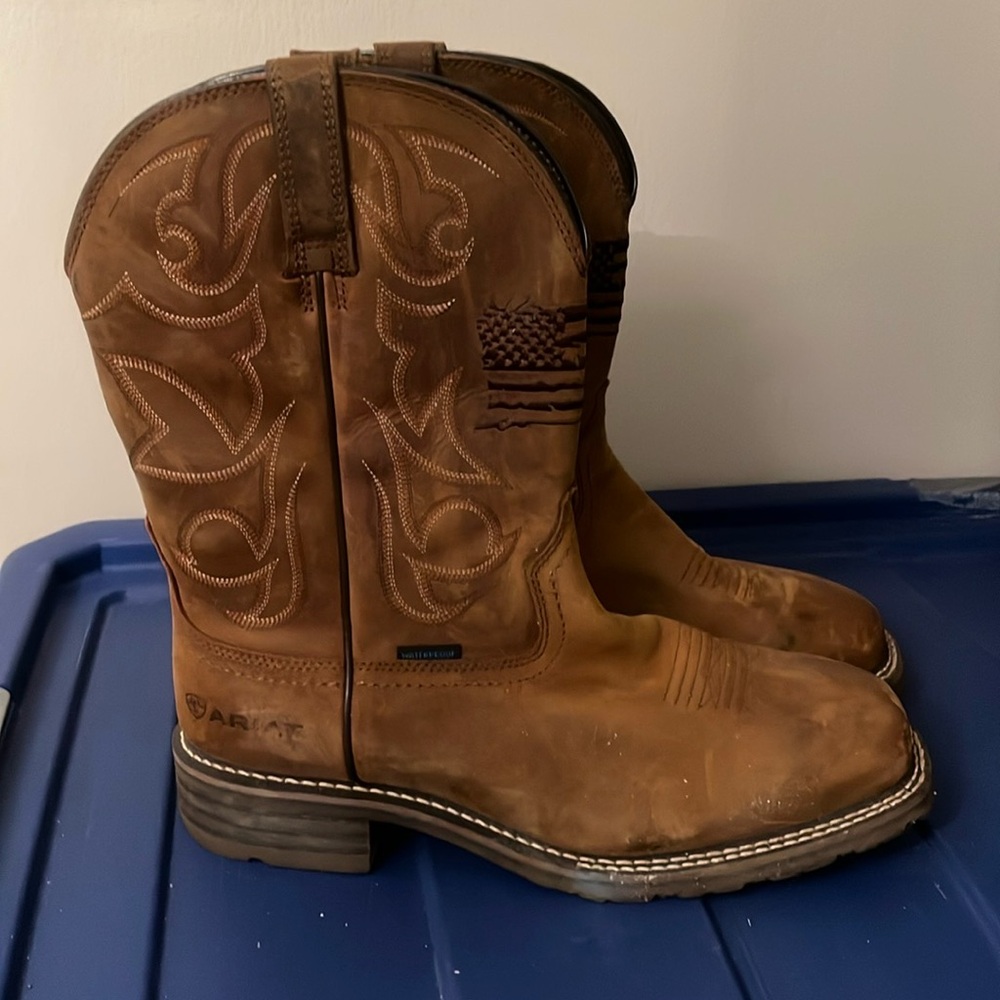 Ariat Men’s Western Brown/Tan Boots - Size 11.5 (free shipping)